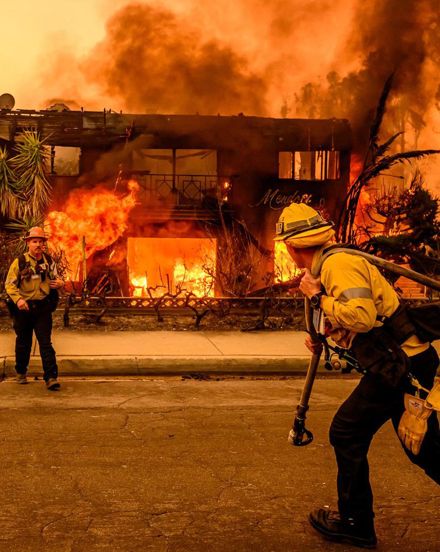 В США назвали новую причину масштабных пожаров в Калифорнии