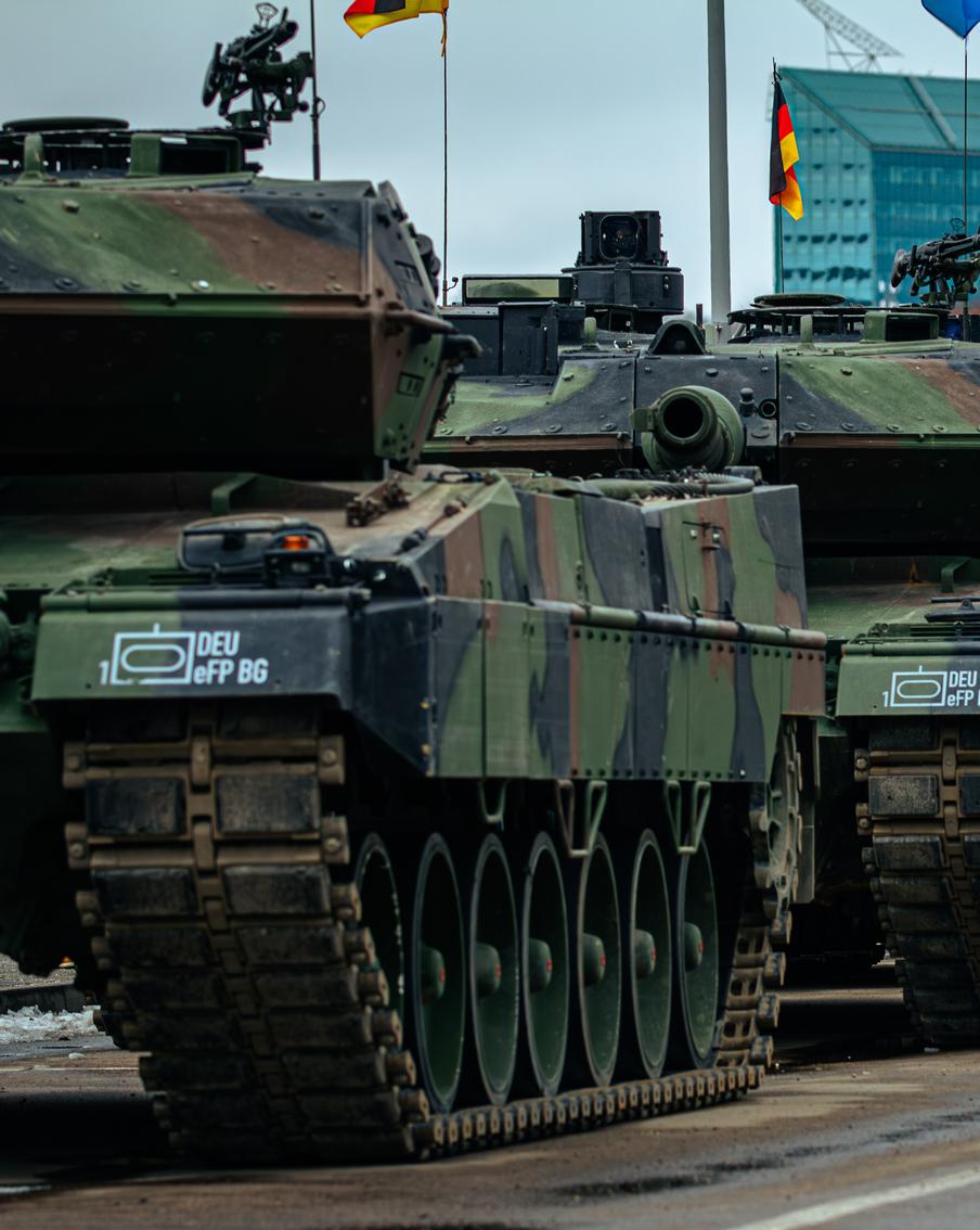 Польский министр обороны рассказал, когда страны НАТО повысят расходы на оборону до 5% ВВП