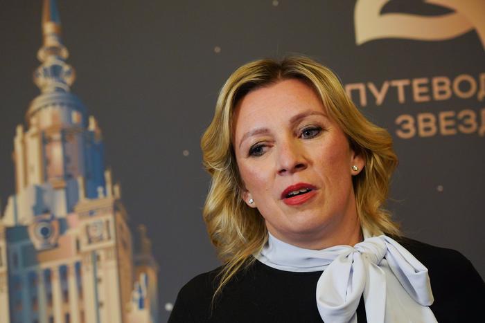 Захарова: Байден осознавал, что подталкивает мир к ядерному конфликту