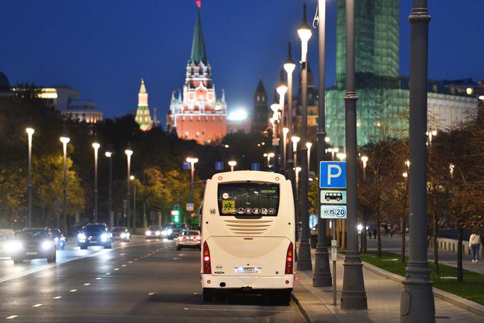 Максим Ликсутов: более 92 тыс. раз водители воспользовались специальными парковками для автобусов и грузовиков в 2024 году