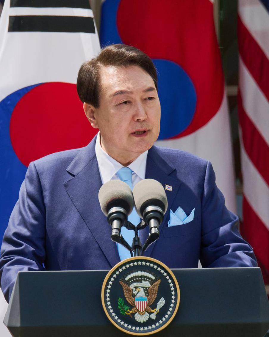 Коллеги-уголовники президента Южной Кореи: месть Глубокой глотки, расстрел возле туалета