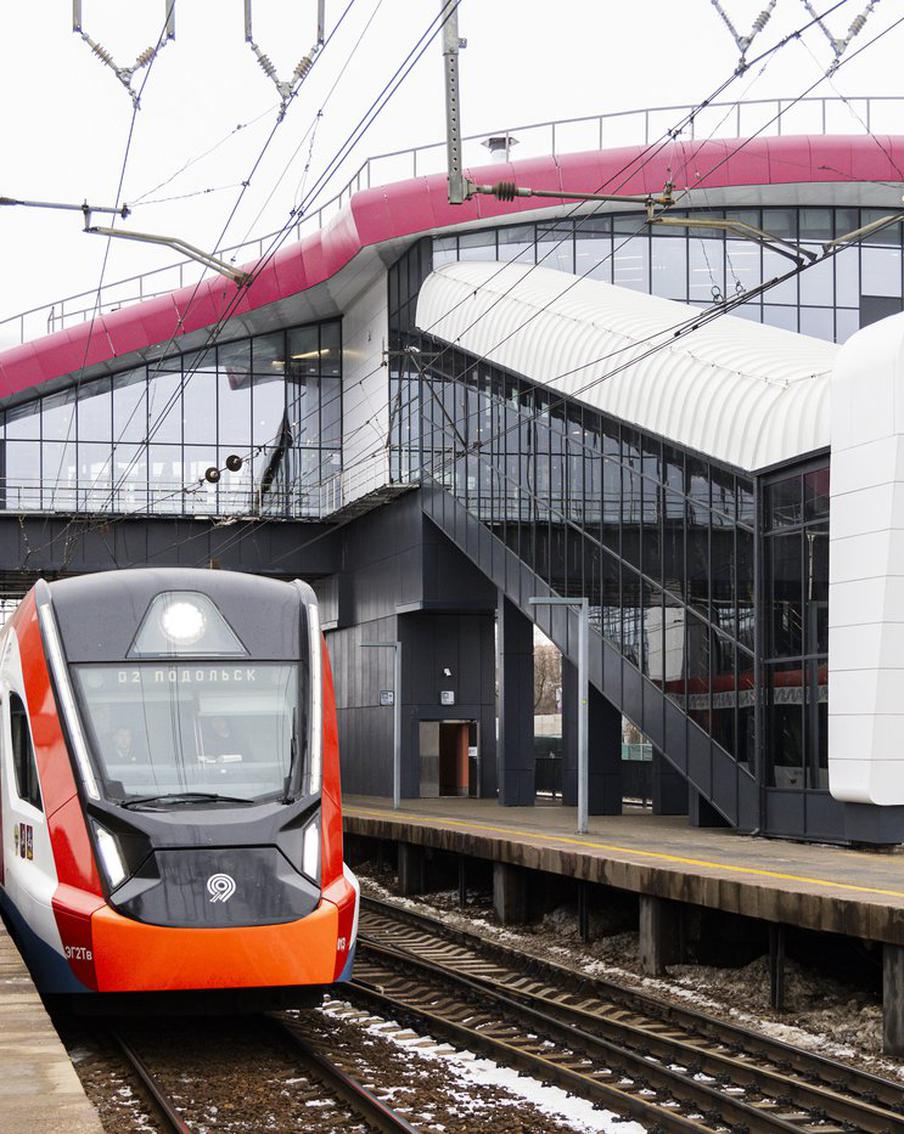 Новый городской вокзал "Щербинка D2" стал 8-м вокзалом по новому стандарту в ТиНАО