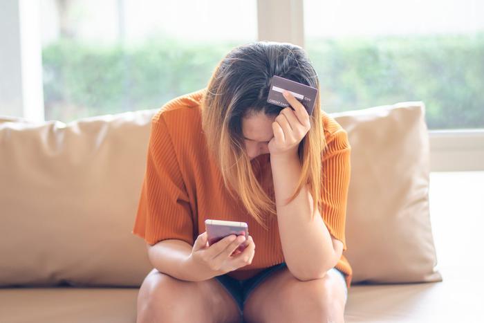 Пять жителей Московской области лишились миллионов из-за телефонных мошенников