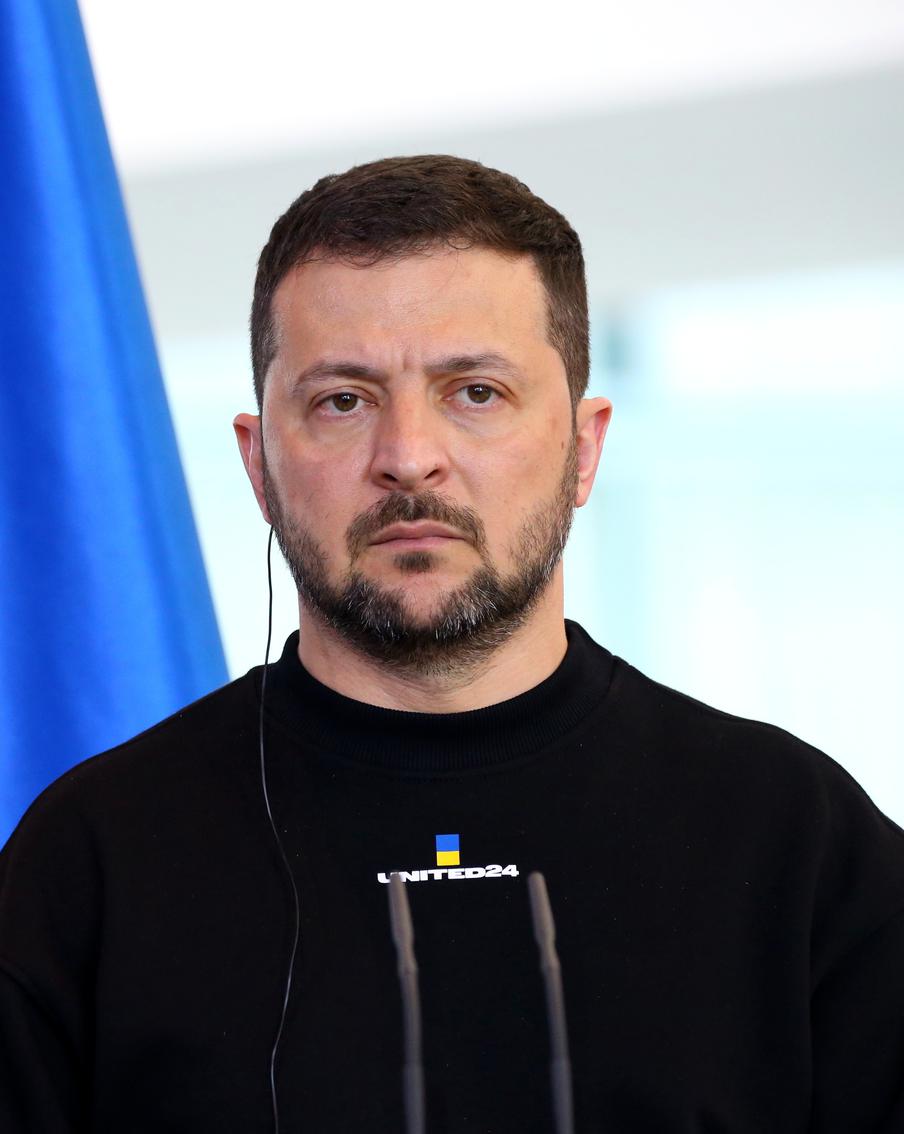 Владимир Зеленский в резкой форме ответил на предложение словацкого премьер-министра Роберта Фицо о встрече