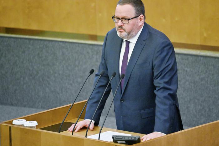 Котяков: в страховом стаже учтут все периоды отпуска по уходу за ребёнком