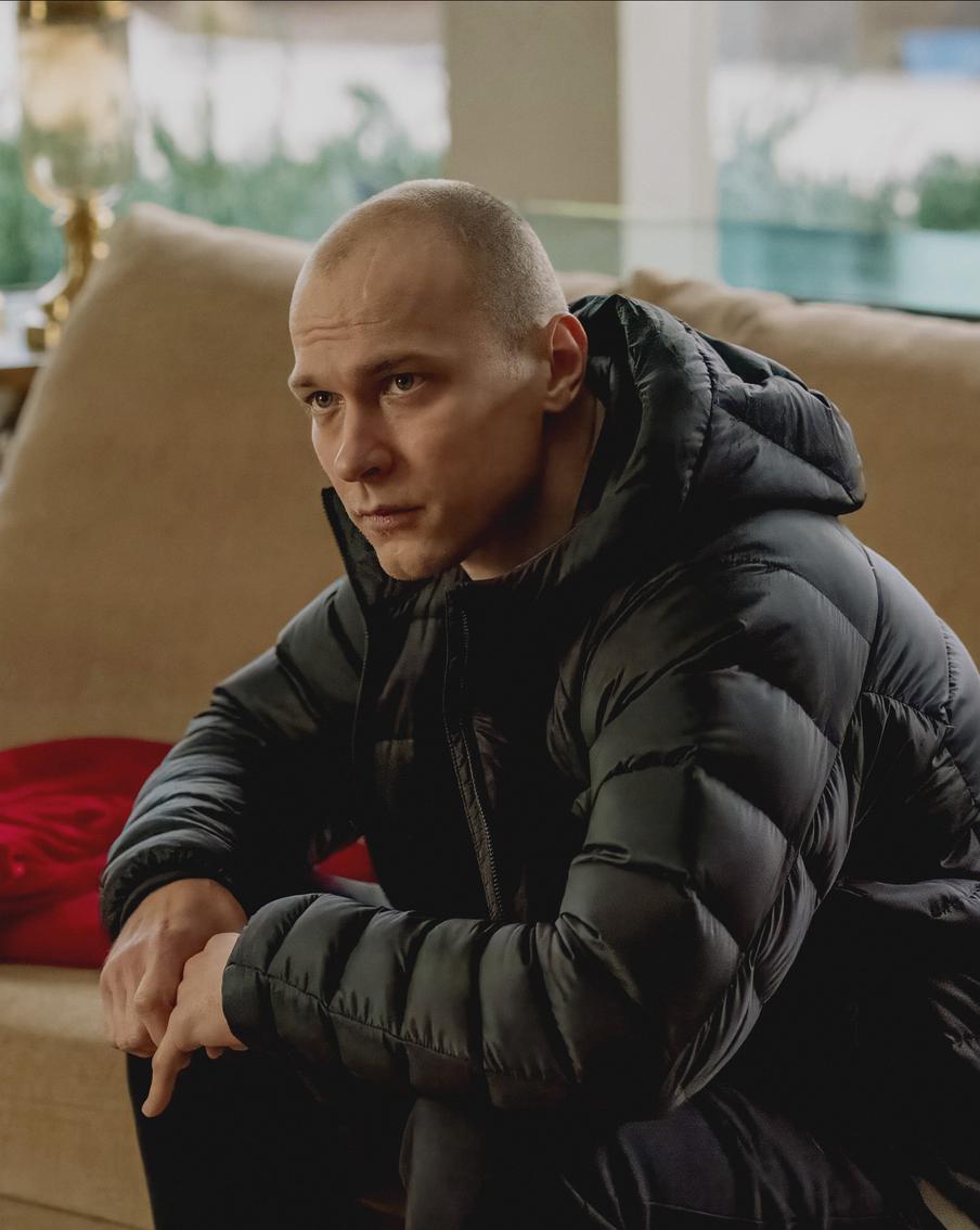 Роль гопника до "Оскара" доведёт: американские киноакадемики номинировали Юру Борисова за роль в "Аноре"