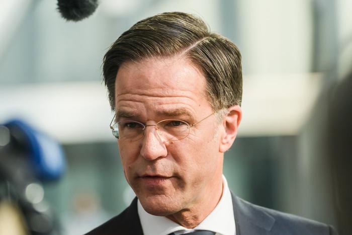 Рютте рад санкциям от Трампа, лидер США хочет сокращать число американских военных в Европе: хроника очередных событий украинского кризиса