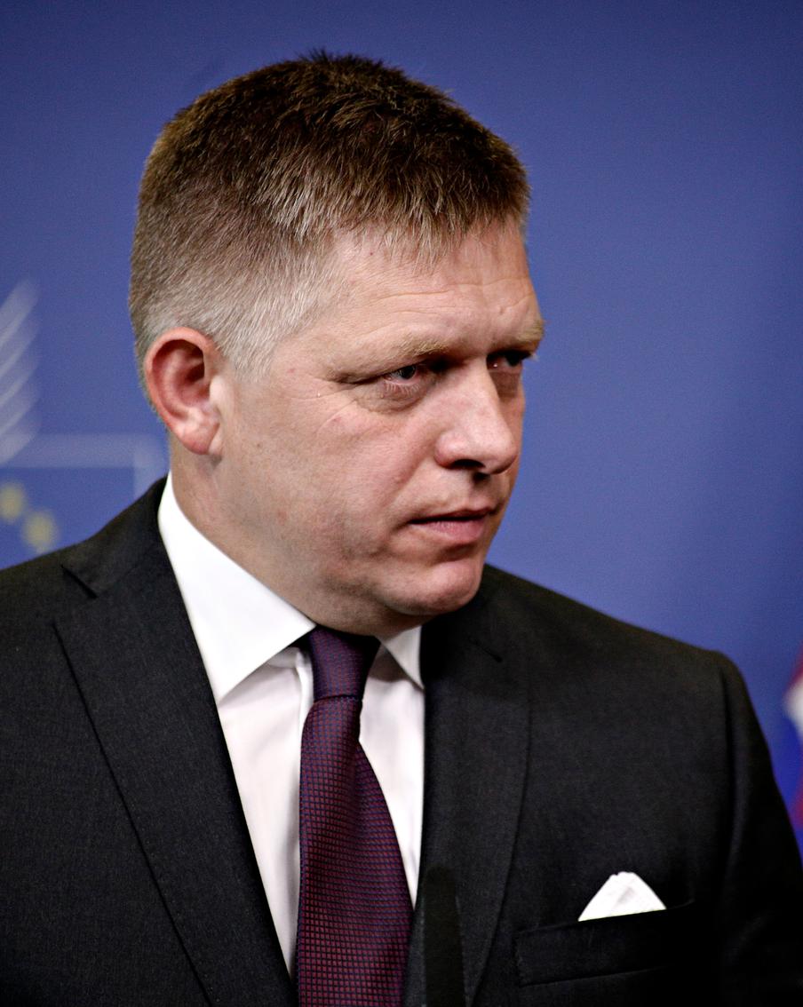 Словацкая оппозиция вышла на улицы, чтобы добиться отставки действующего премьер-министра