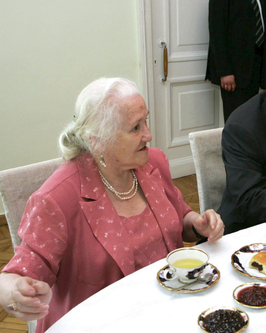 На 99-м году жизни скончалась старшая дочь советского литературного классика Михаила Шолохова