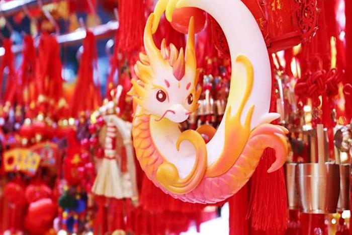 Привет, Змея: встречаем Новый год как китайцы
