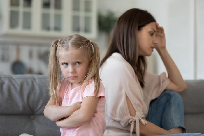 "Дети-фавориты". Почему мама любит не меня