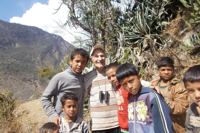 Путешествует в 91 год и не пьёт лекарства: как московский пенсионер покоряет Южную Африку и другие жаркие страны