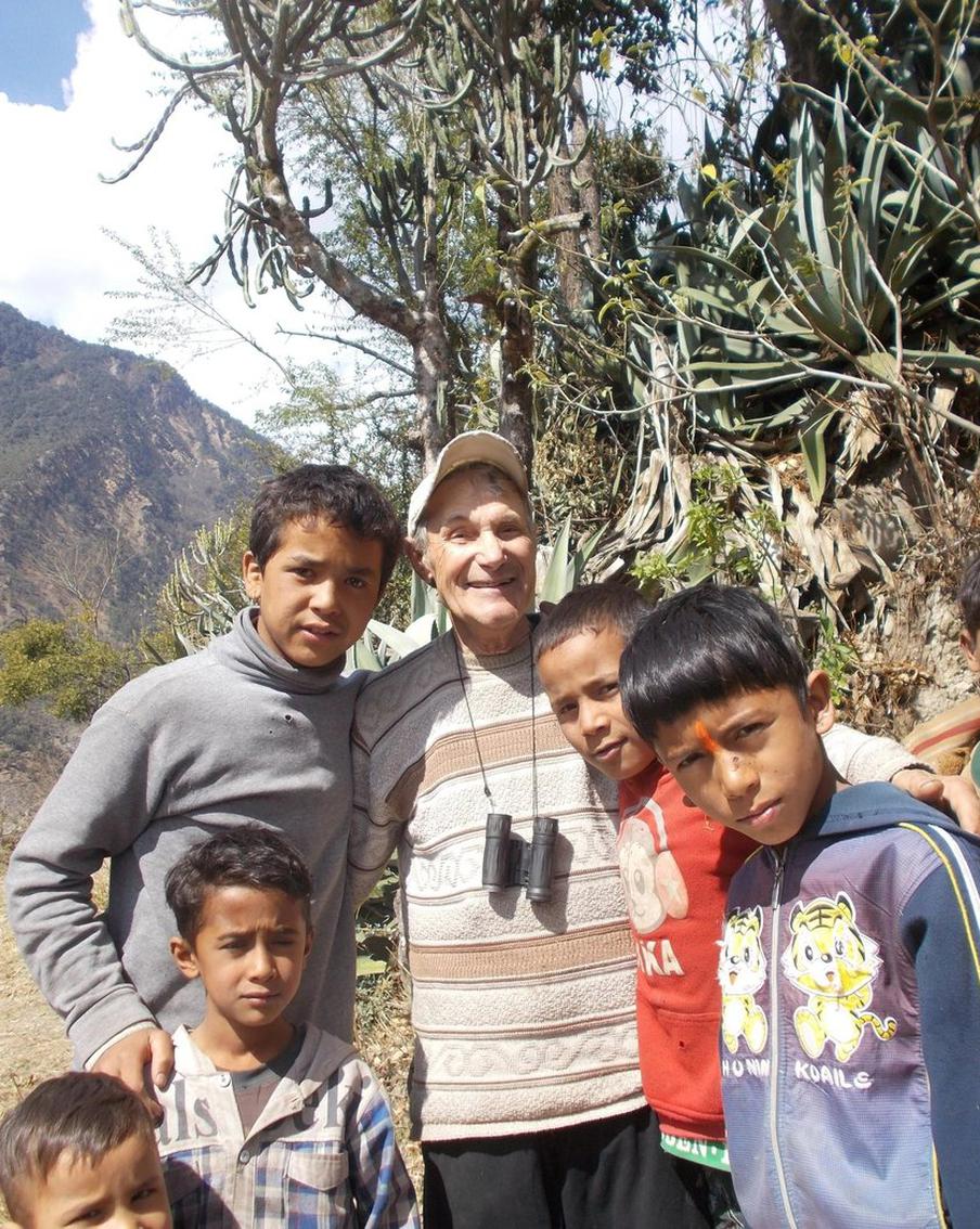 Путешествует в 91 год и не пьёт лекарства: как московский пенсионер покоряет Южную Африку и другие жаркие страны