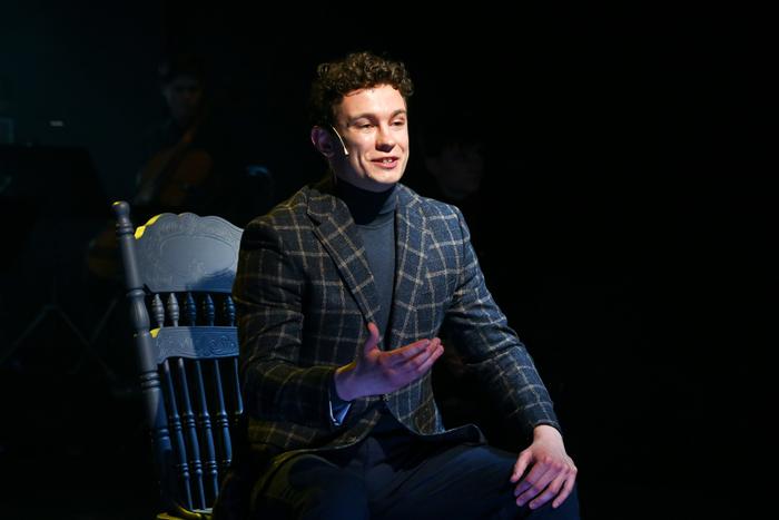 Никита Кологривый будет платить студентам ГИТИСа стипендию. Но не всем