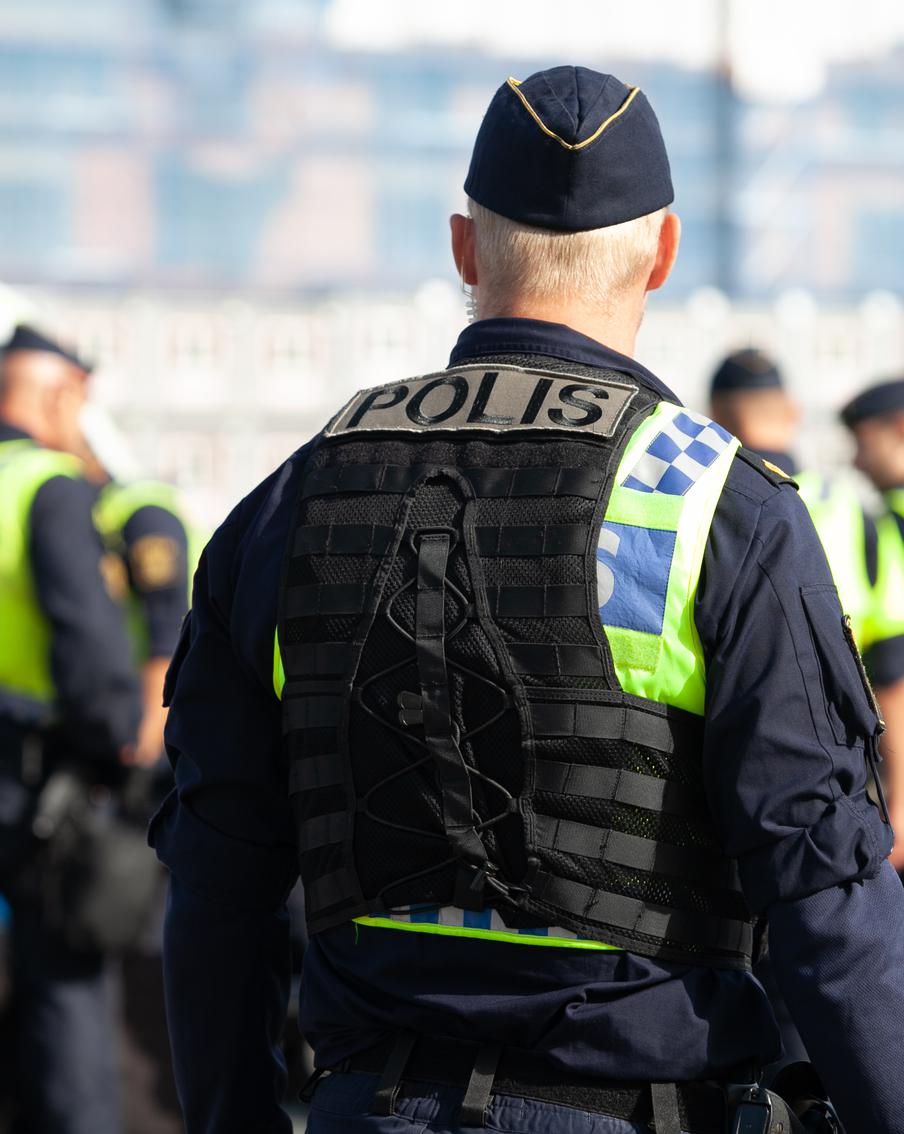 Организатор акций с сожжением Корана убит в Швеции: что известно