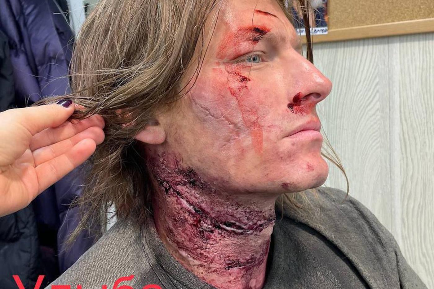 Как гримёры в фильме "Злой город" создавали "шрамы", которые выдержали бы ливень и мороз