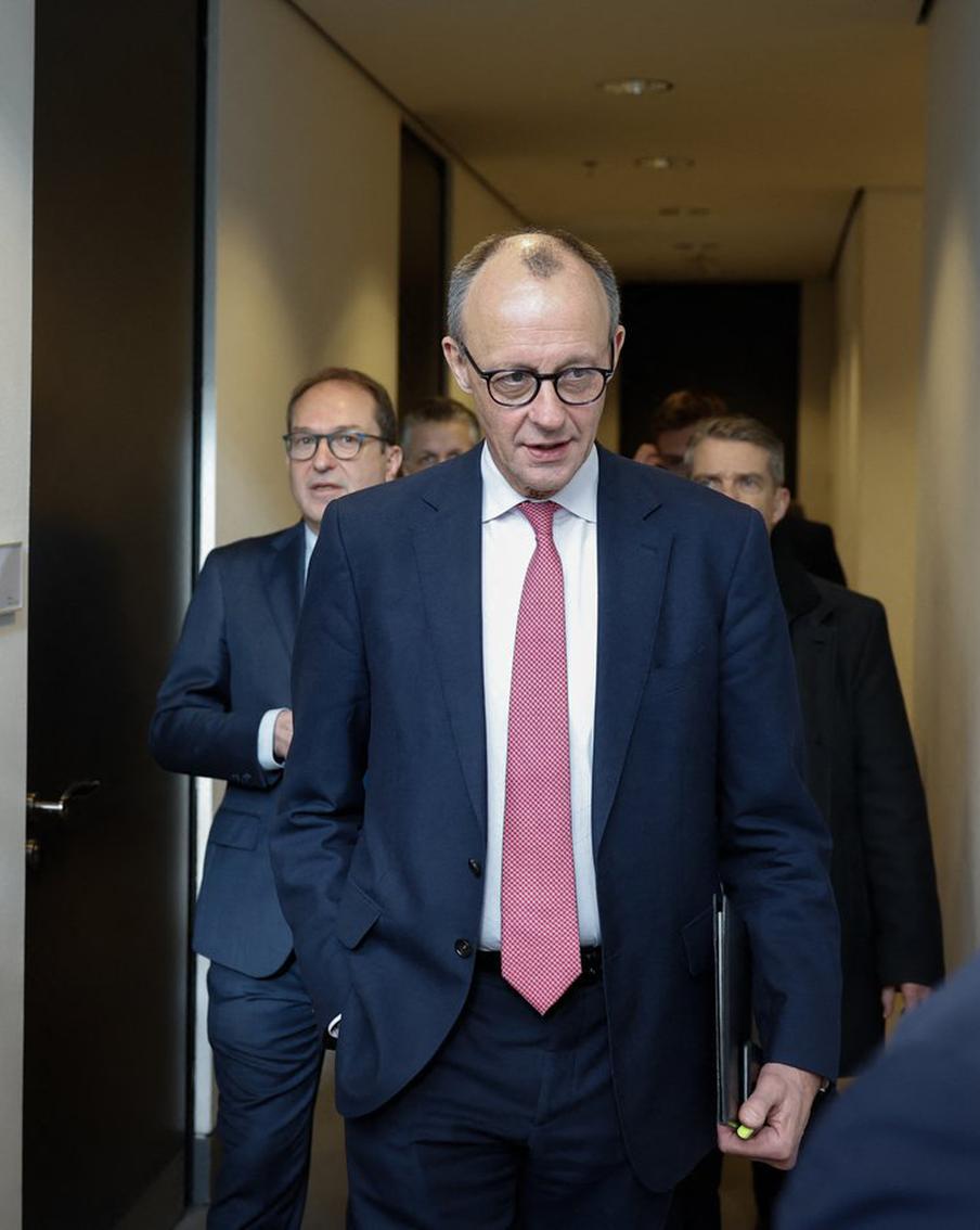 "Шольц сел в лужу": как вопрос мигрантов повлияет на гонку за пост канцлера Германии