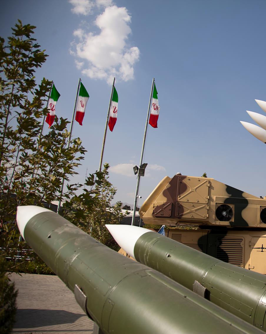 Иранские власти могли возобновить разработку ядерного оружия под видом работы над космической программой