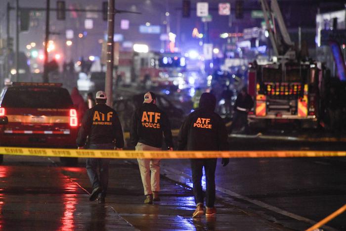 Появились подробности крушения небольшого самолёта в Филадельфии