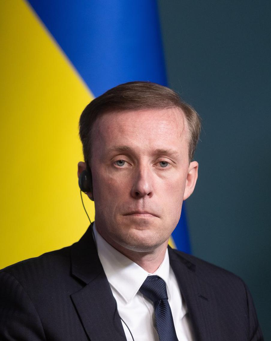 Новая американская администрация должна сделать конфликт на Украине затратным для России, чтобы принудить её к миру