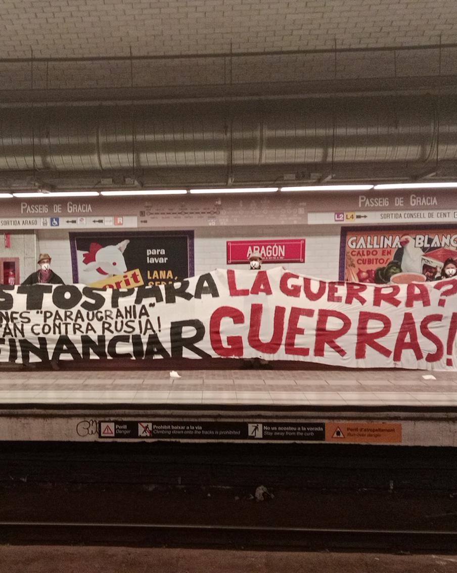 Активисты в Барселоне выступили против бюджетных трат на Украину