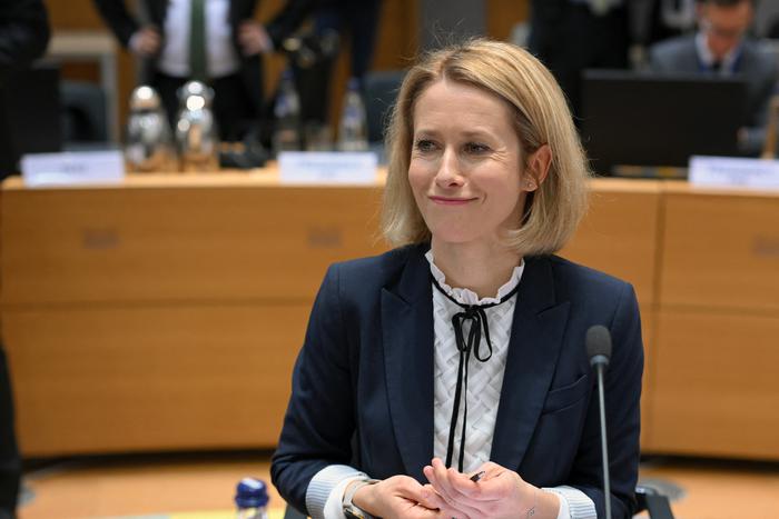 Глава европейской дипломатии заявила, что не собирается даже обсуждать сокращение помощи Украине