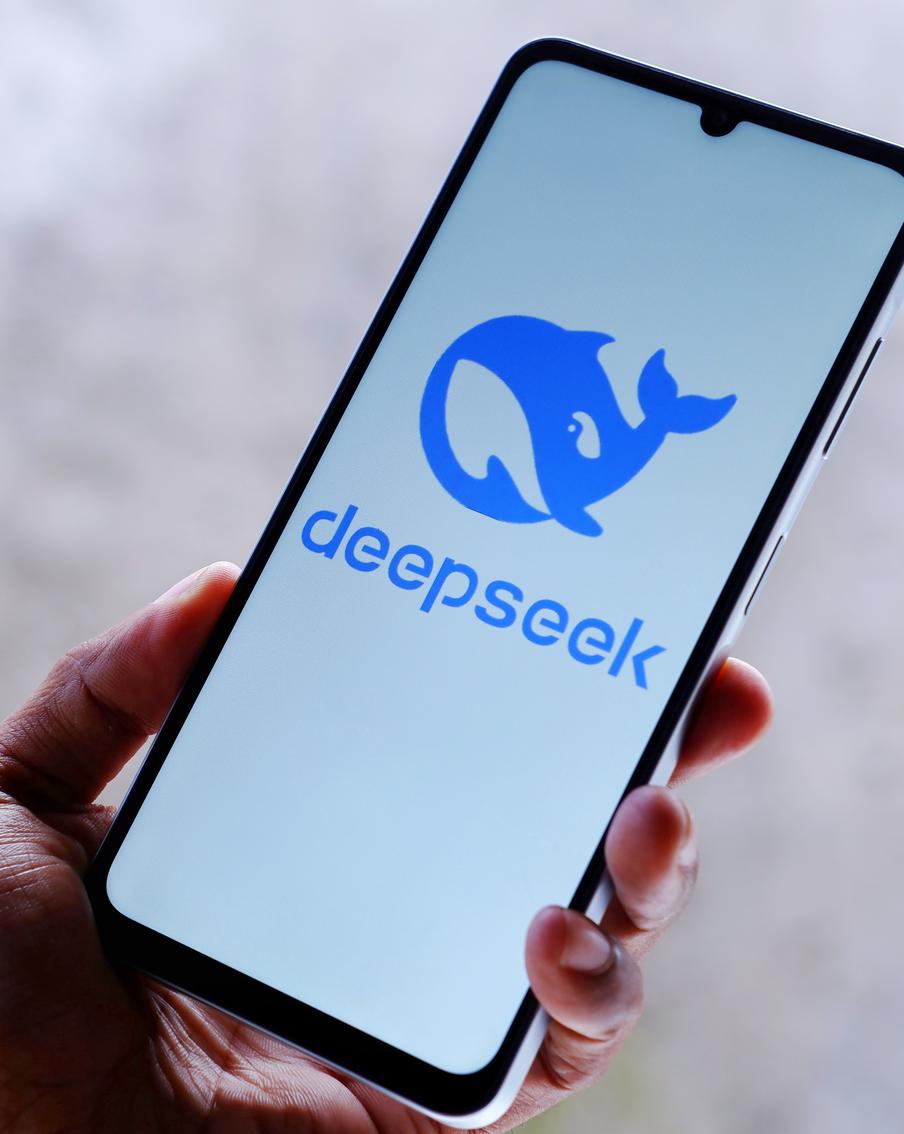 США увидели в китайской нейросети DeepSeek угрозу национальной безопасности