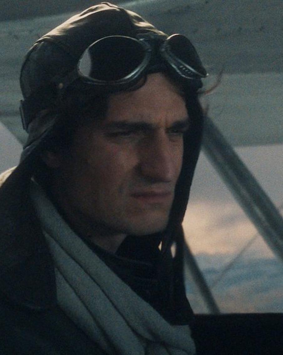 В прокат выходит фильм "Сент-Экзюпери", где автор "Маленького принца" показан не как писатель, а как лётчик