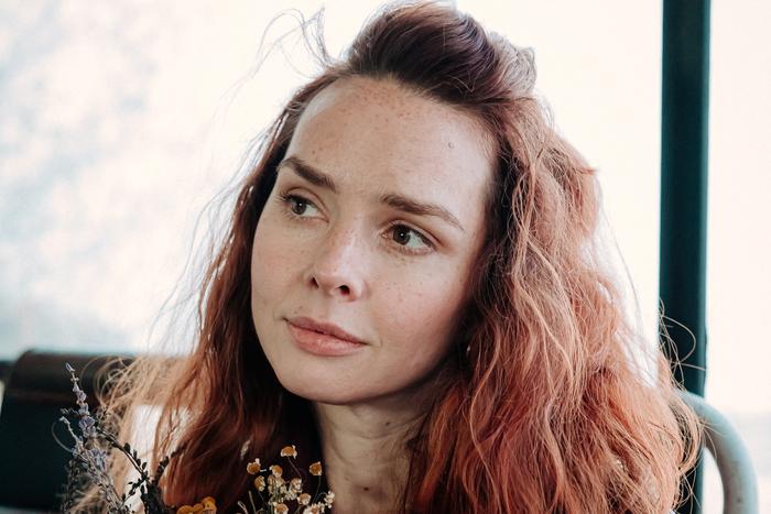 Елена Николаева: "Таких аферисток я ещё не играла". Metro поговорило с исполнительницей главной роли в фильме "Знакомство родителей"