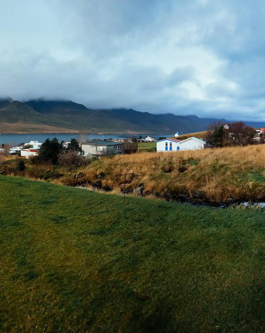 Шторм в исландском Стёдварфьордюре нанёс ущерб на десятки миллионов крон