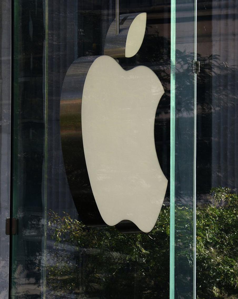 Великобритания требует от Apple доступа к зашифрованным данным iCloud