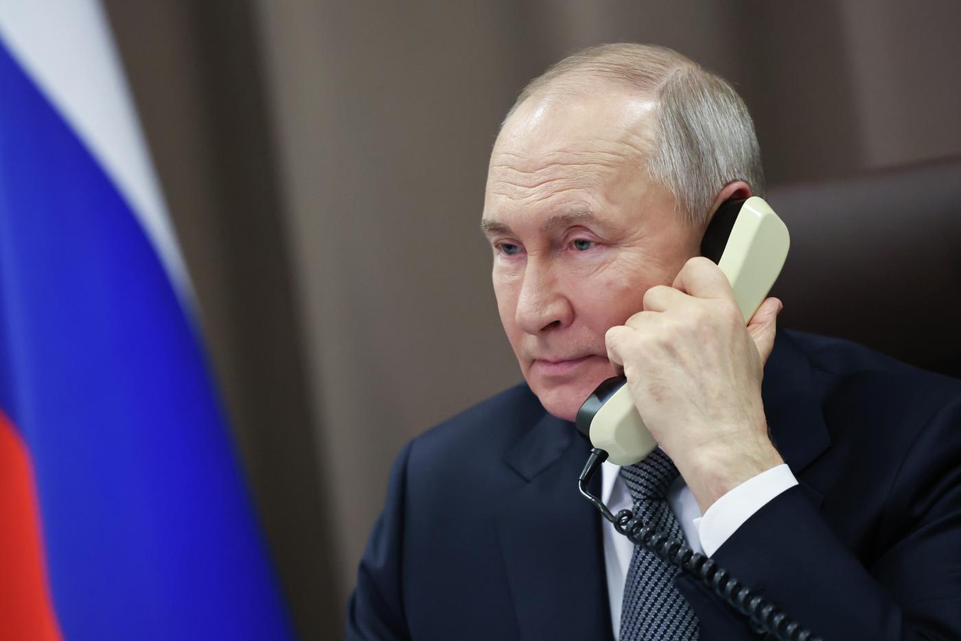 NYP: Трамп заявил, что провёл переговоры с Путиным по телефону