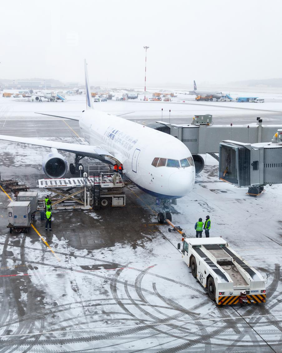 Временные ограничения на полёты отменены в аэропортах Волгограда, Нижнего Новгорода и Санкт-Петербурга