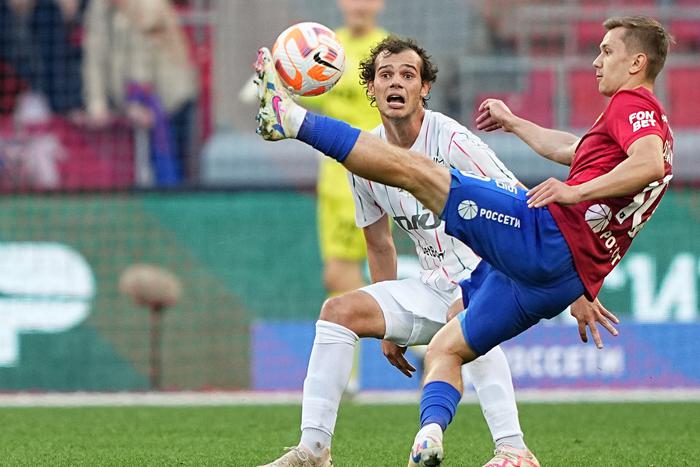 Шоппинг российских клубов уже на финише