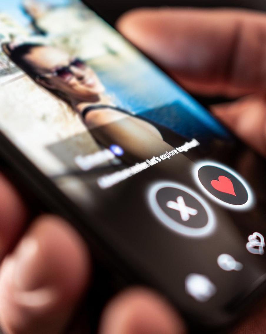 Романтичные ловушки: как мошенники используют 14 февраля