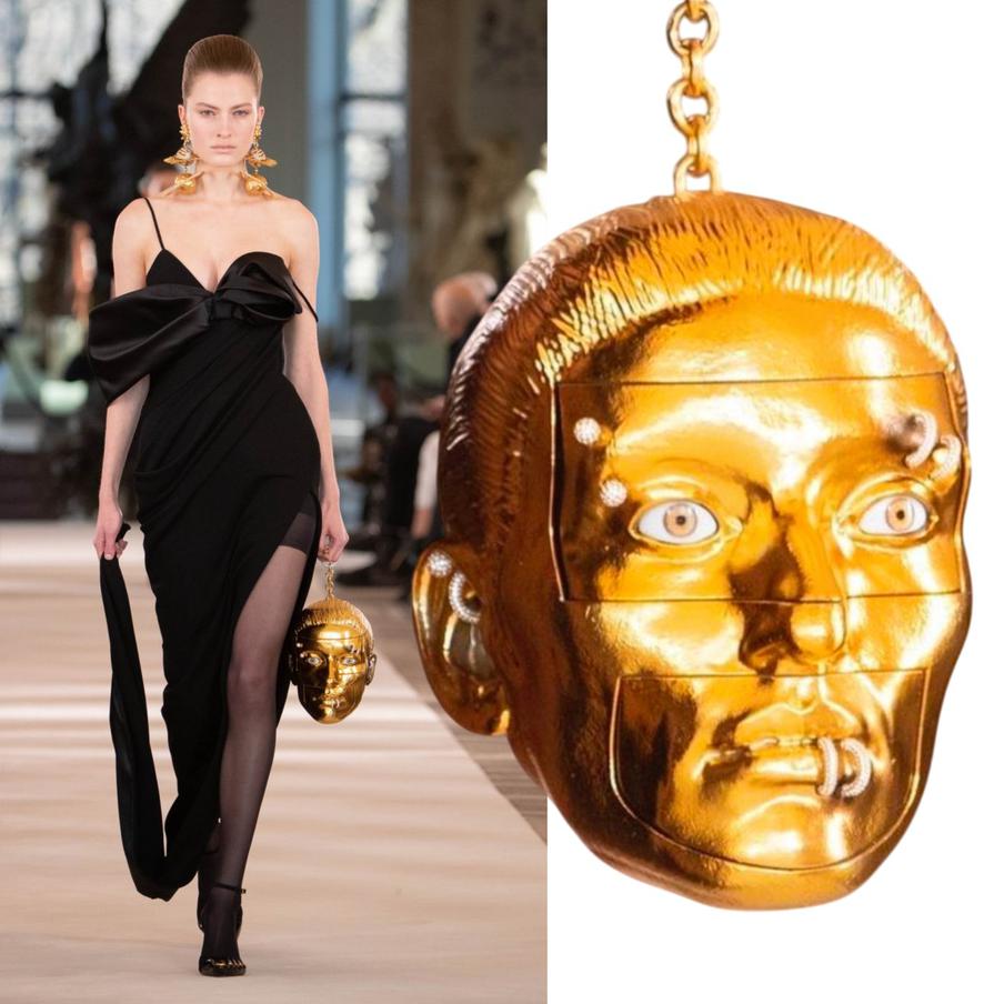 Клатч Schiaparelli Haute Couture 2022.