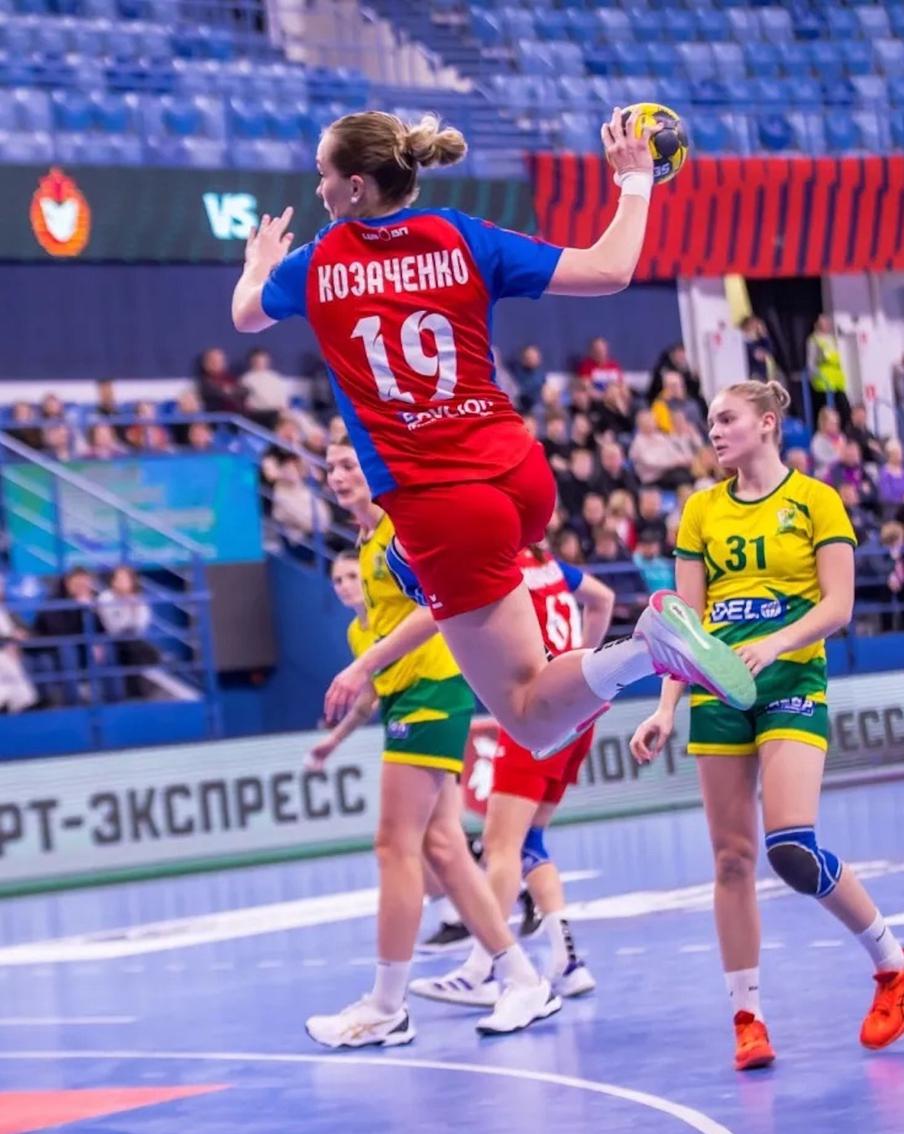 На какие виды спорта сходить в Москве: художественная гимнастика и гандбол