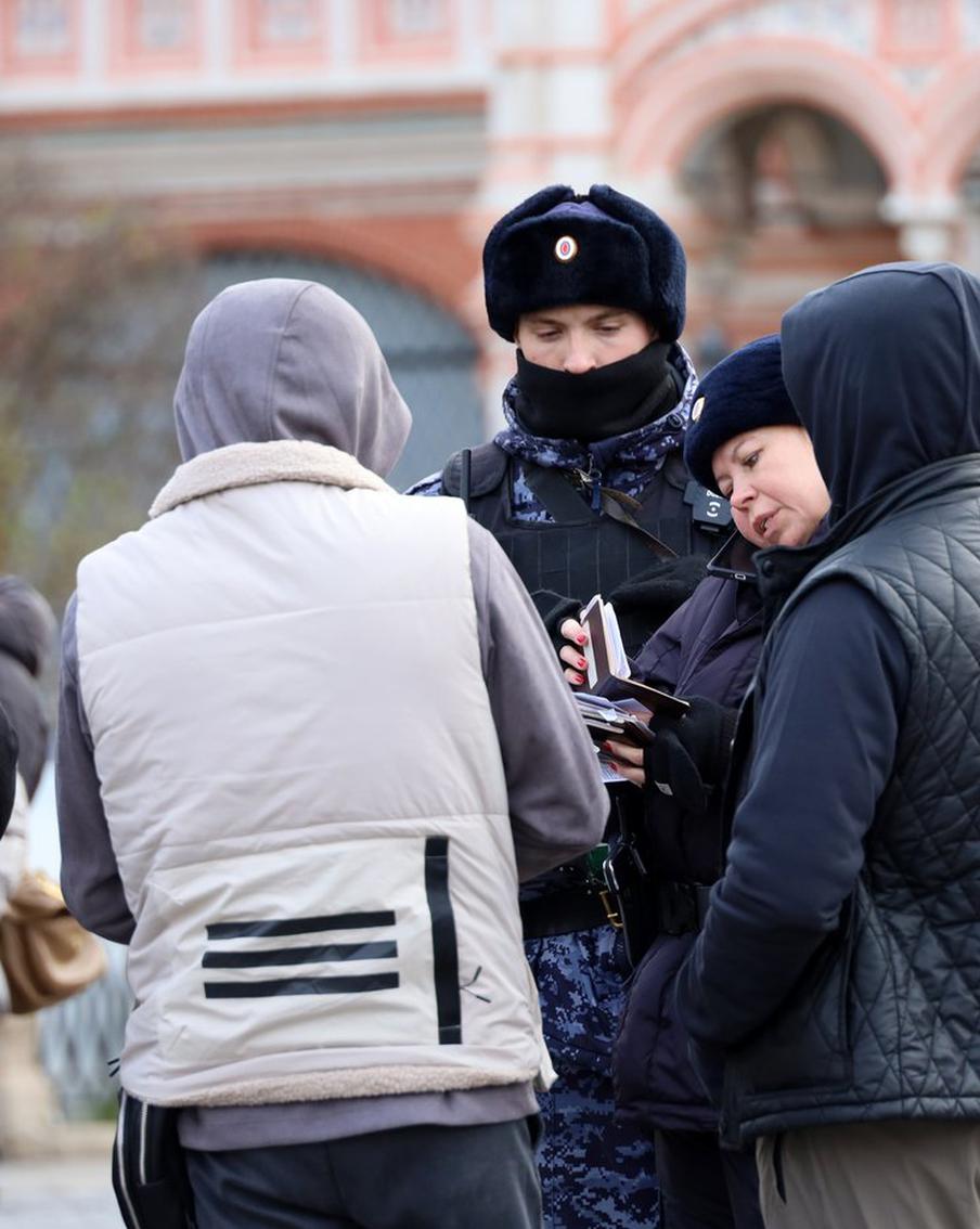 МВД напомнило собственникам о штрафах за непостановку на учёт иностранца