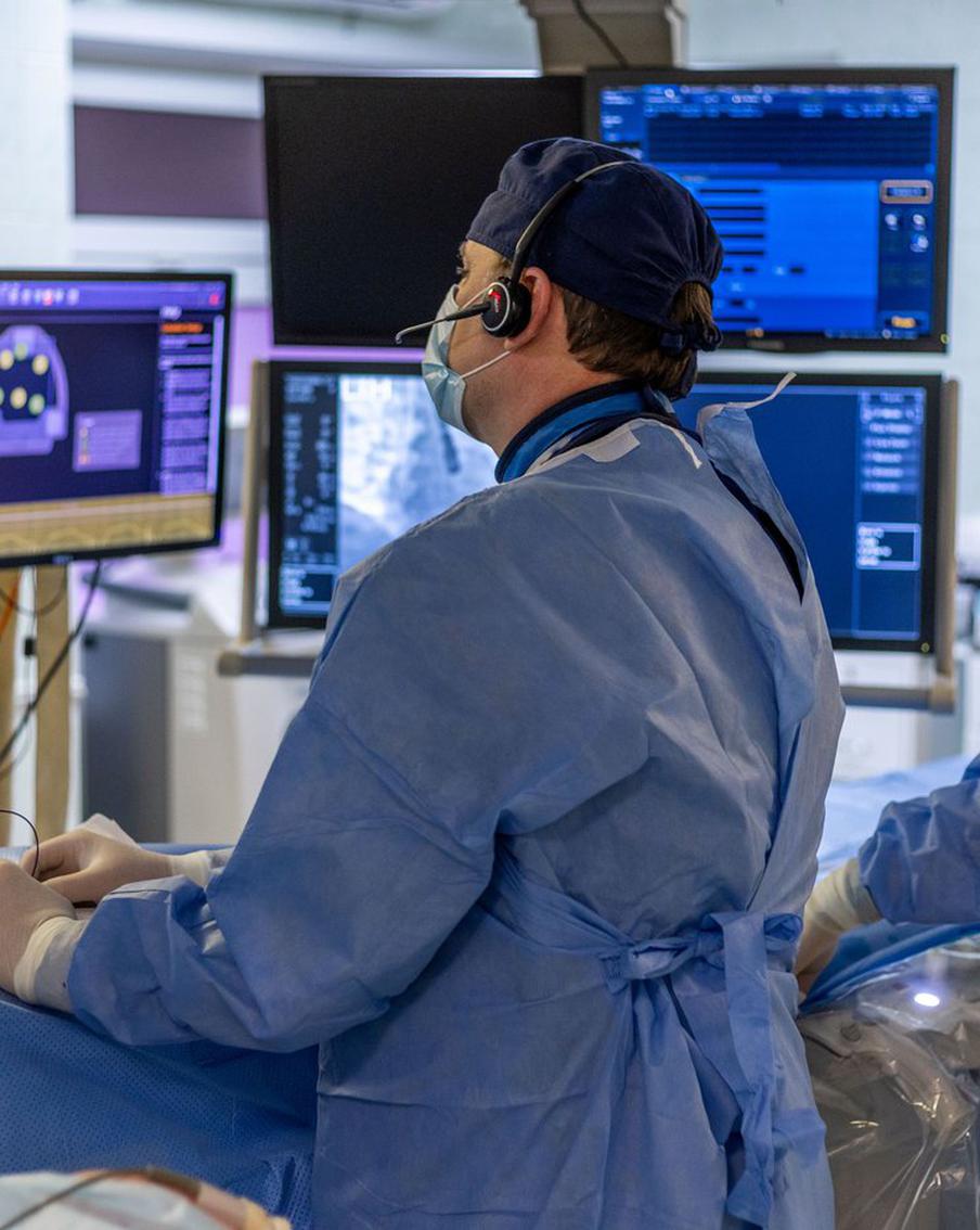 25 раз у москвича останавливалось сердце: как столичные врачи спасли мужчину от смерти