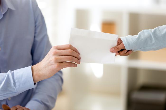 Как поговорить с руководством, чтобы оценили вашу работу и повысили зарплату