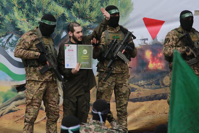 Израиль отложил обмен палестинских заключённых