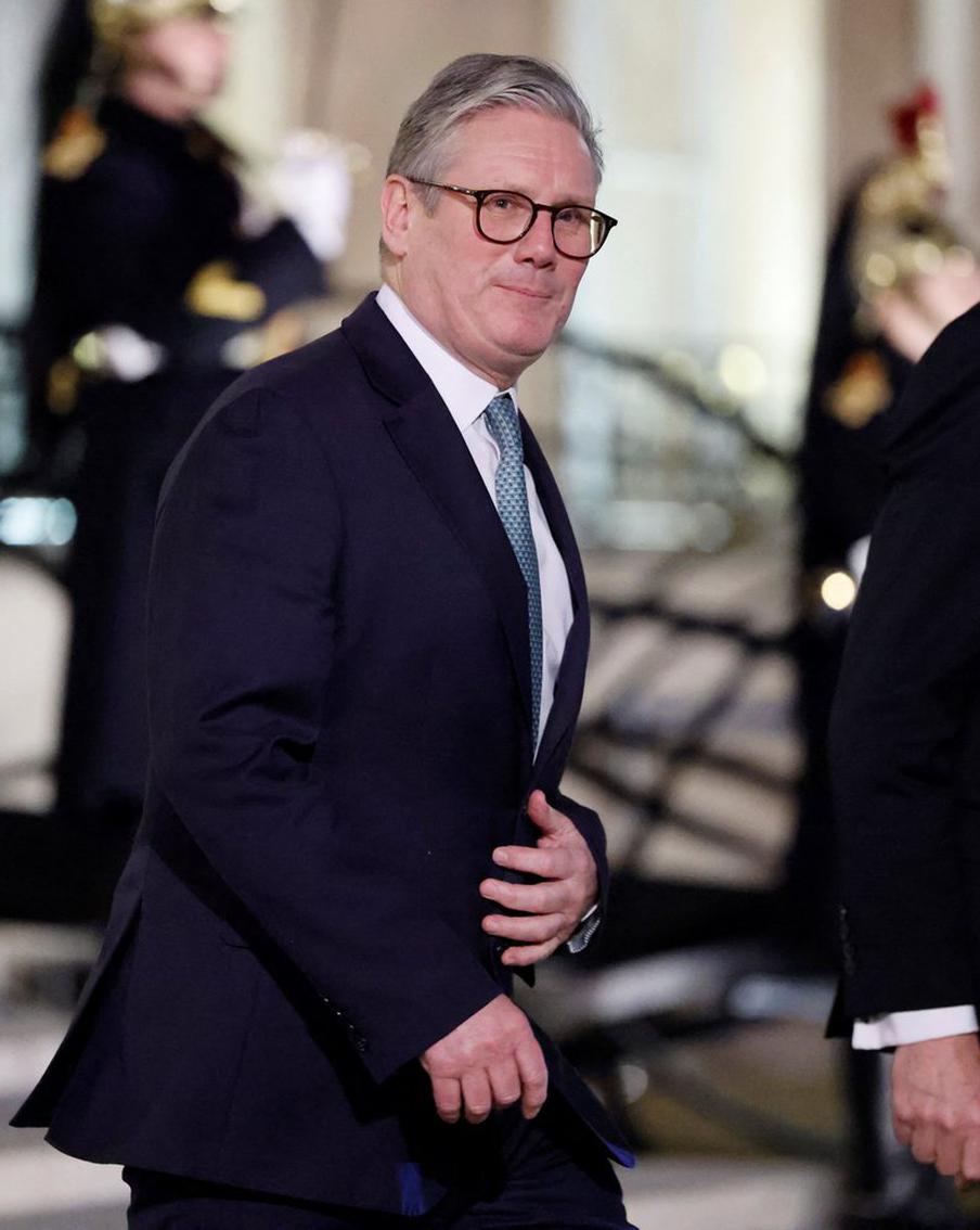 Премьер Британии призвал Трампа поддерживать Украину и дать ей гарантии безопасности