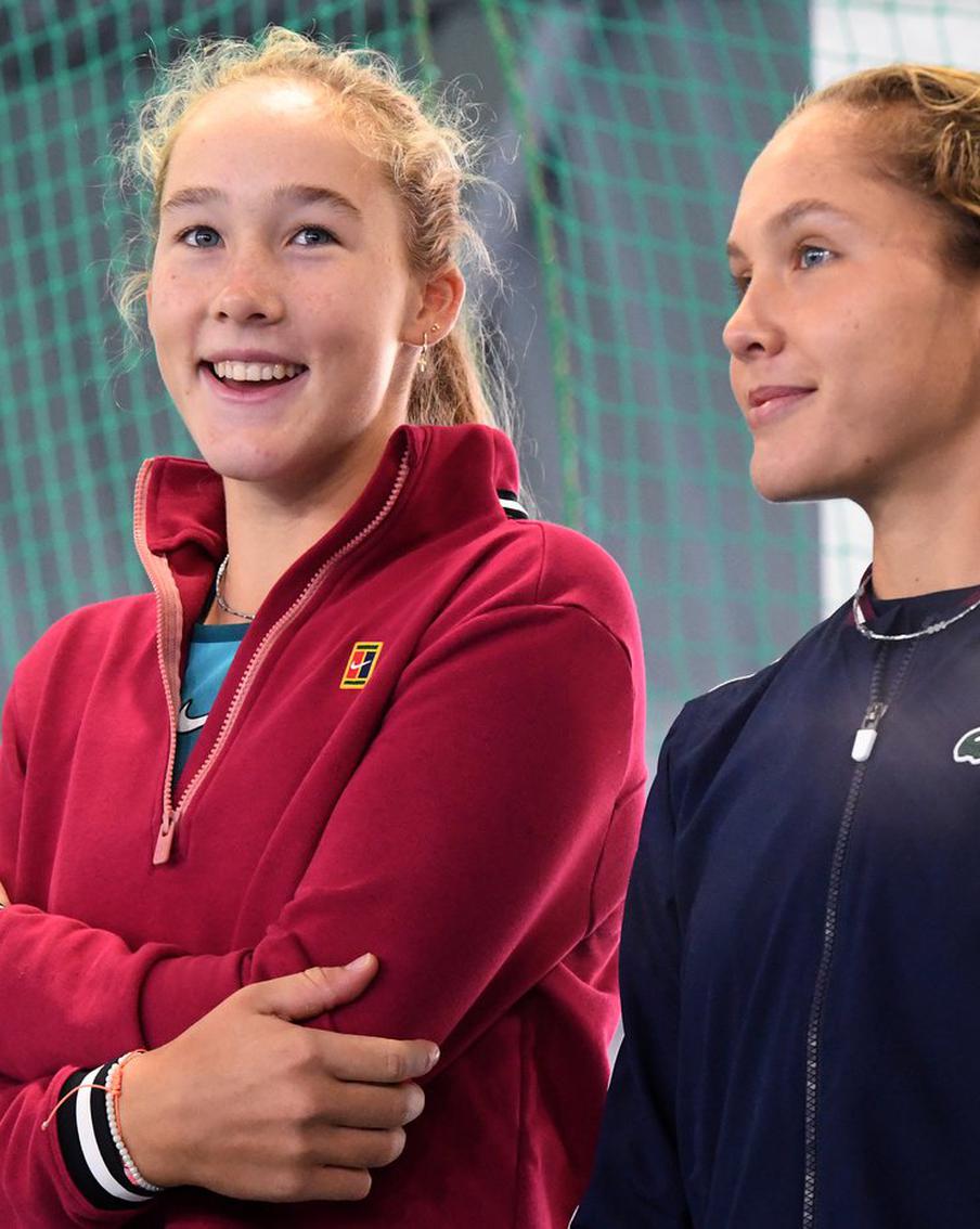 17-летняя Мирра Андреева шутит о шампанском и цитирует Снуп Догга