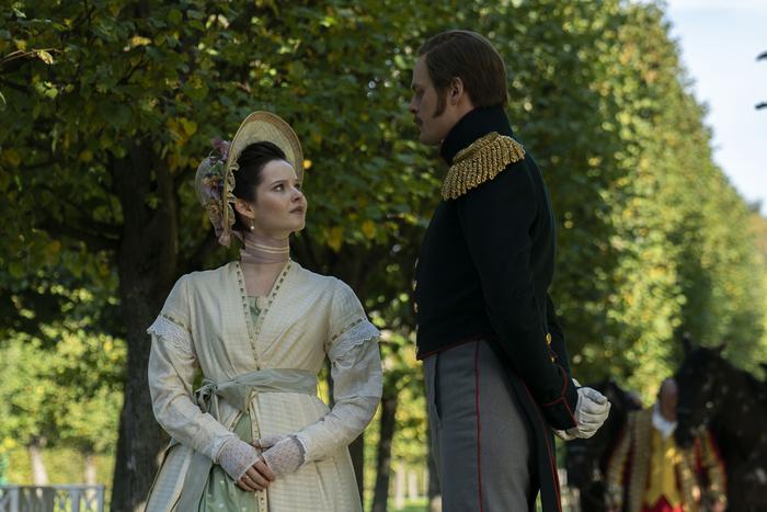 Какими в сериале "Натали и Александр" показаны главные враги Александра Пушкина