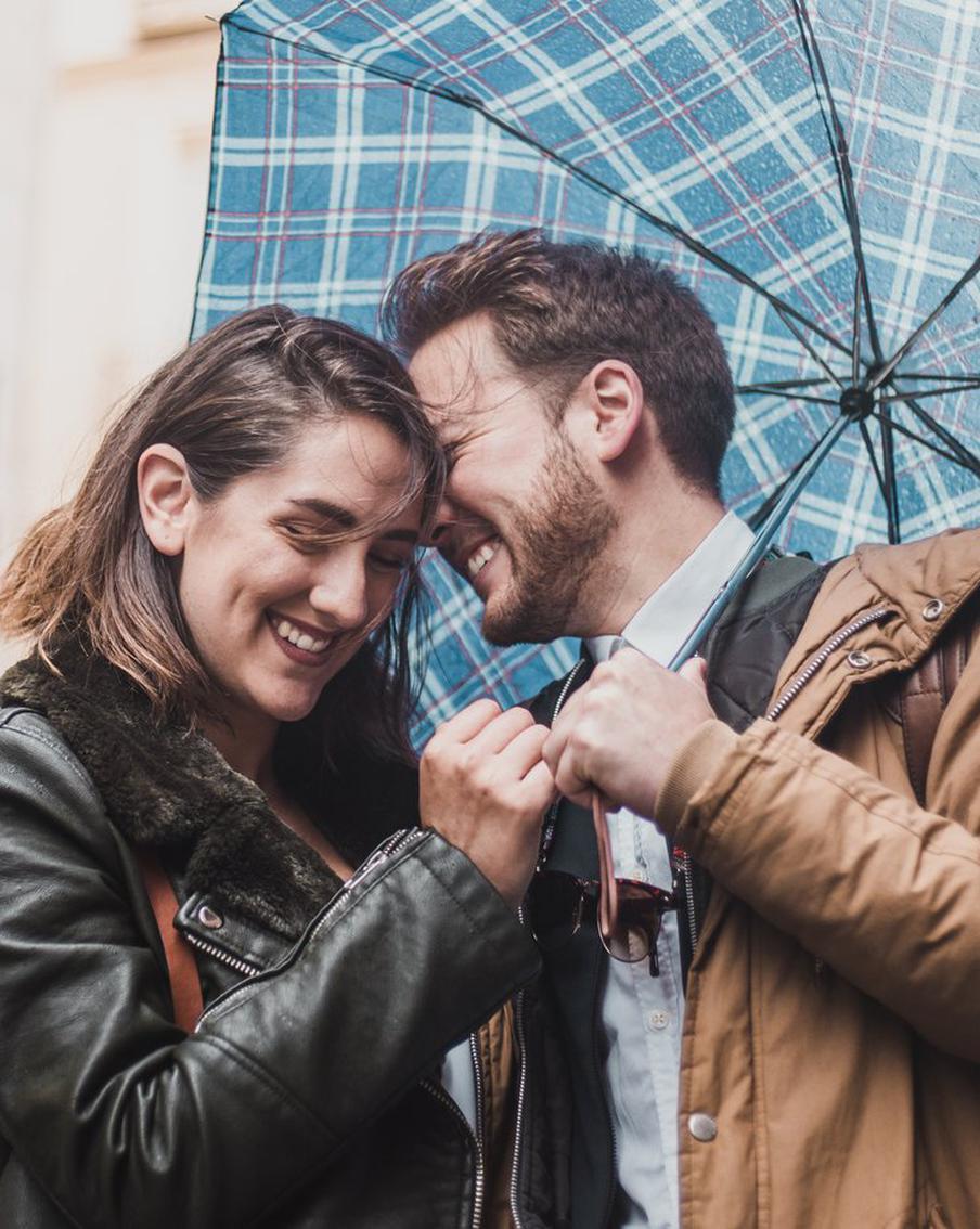 В ваших отношениях "перегорела лампочка" – почему так происходит и как её заставить гореть заново