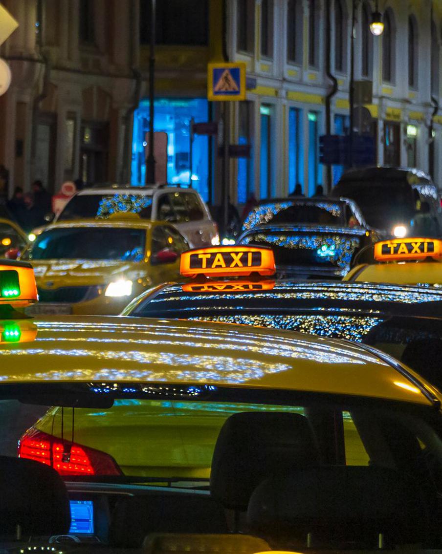 С 1 марта только аттестованные таксисты Москвы и Подмосковья смогут перевозить пассажиров