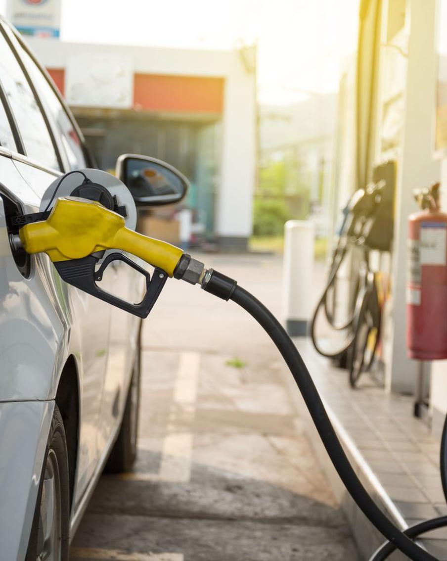 Повлияет ли на стоимость бензина в России запрет на экспорт топлива