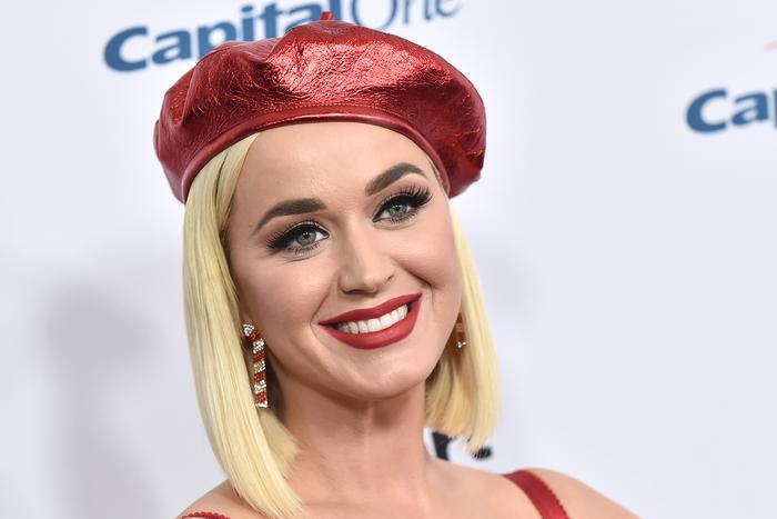 Джефф Безос пошлёт скоро невесту в космос вместе с Кэти Перри