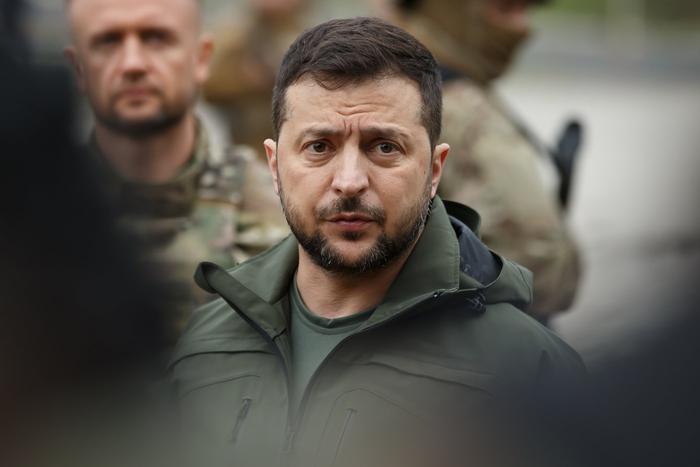 Эксперт рассказал, как долго продлится кризис в американо-украинских отношениях после скандала с Зеленским