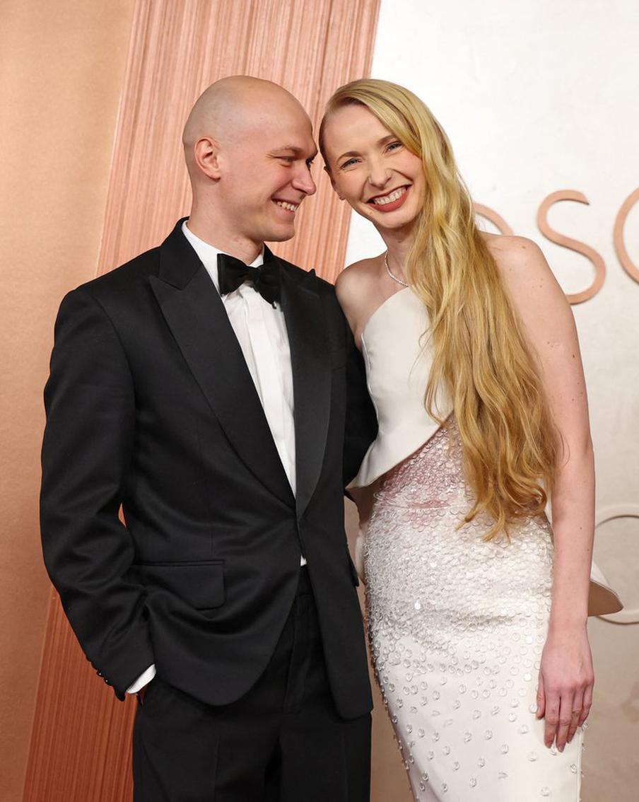 Юра Борисов свой "Оскар" домой всё-таки унёс...